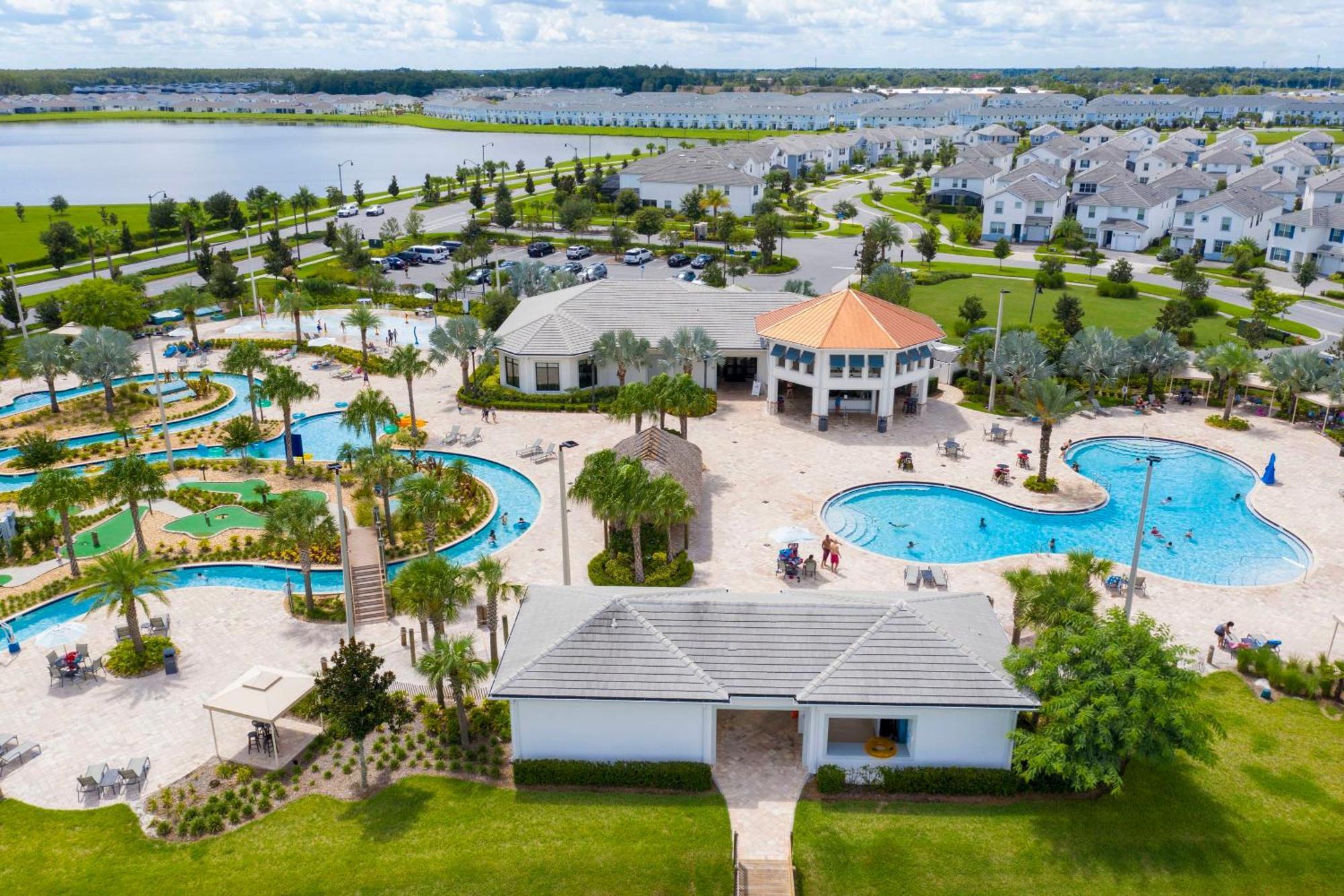 Magnificent 5bd W/ Pool Close To @storey 4800 Сasa de vacaciones *