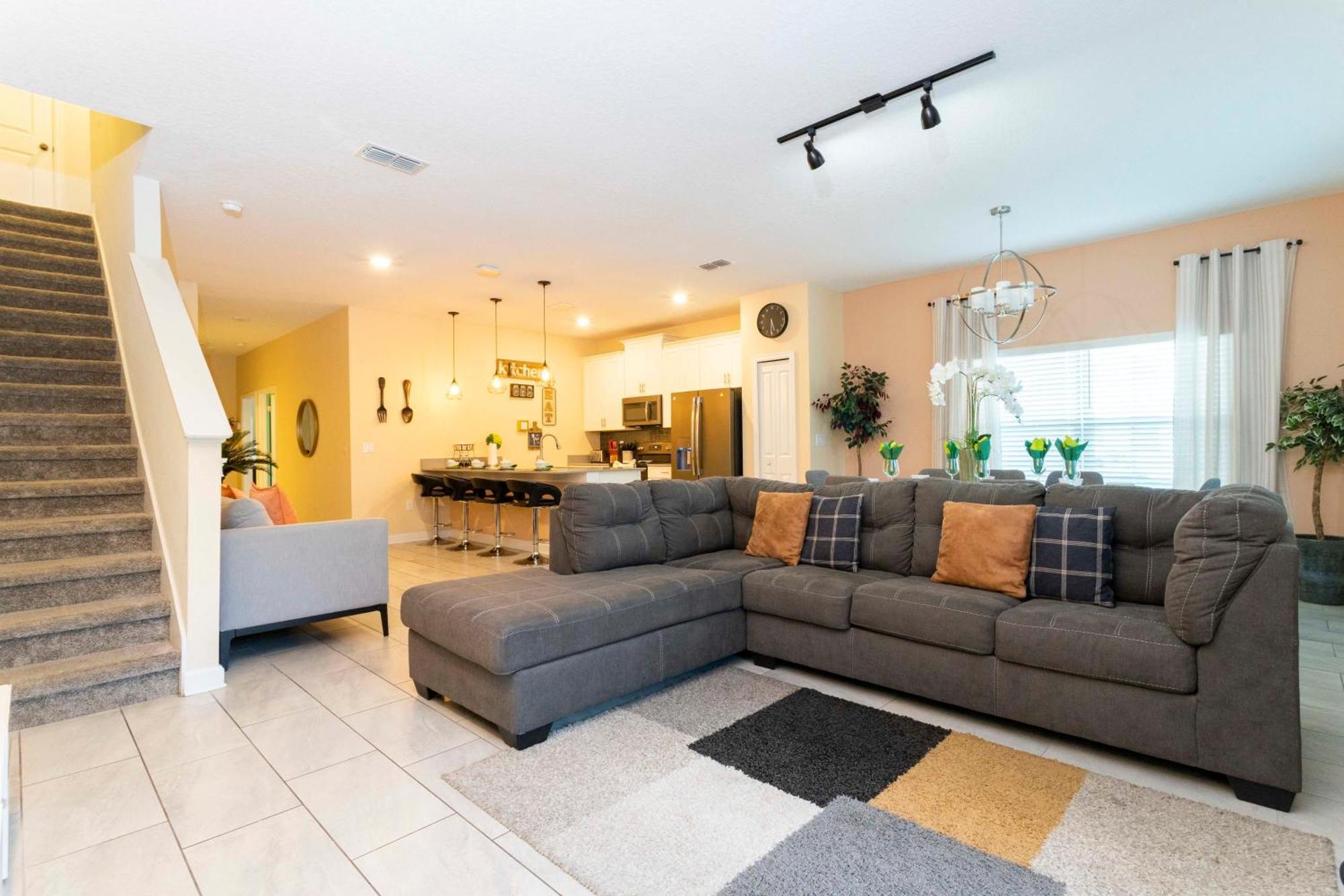 Сasa de vacaciones Magnificent 5bd W/ Pool Close To @storey 4800 Kissimmee