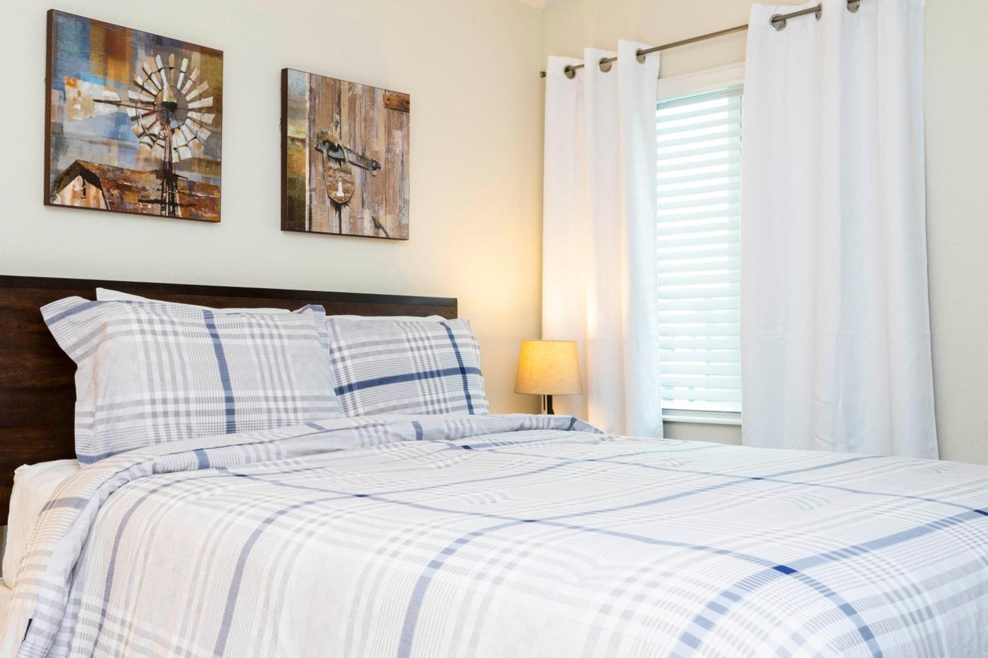 Magnificent 5bd W/ Pool Close To @storey 4800 Сasa de vacaciones Kissimmee