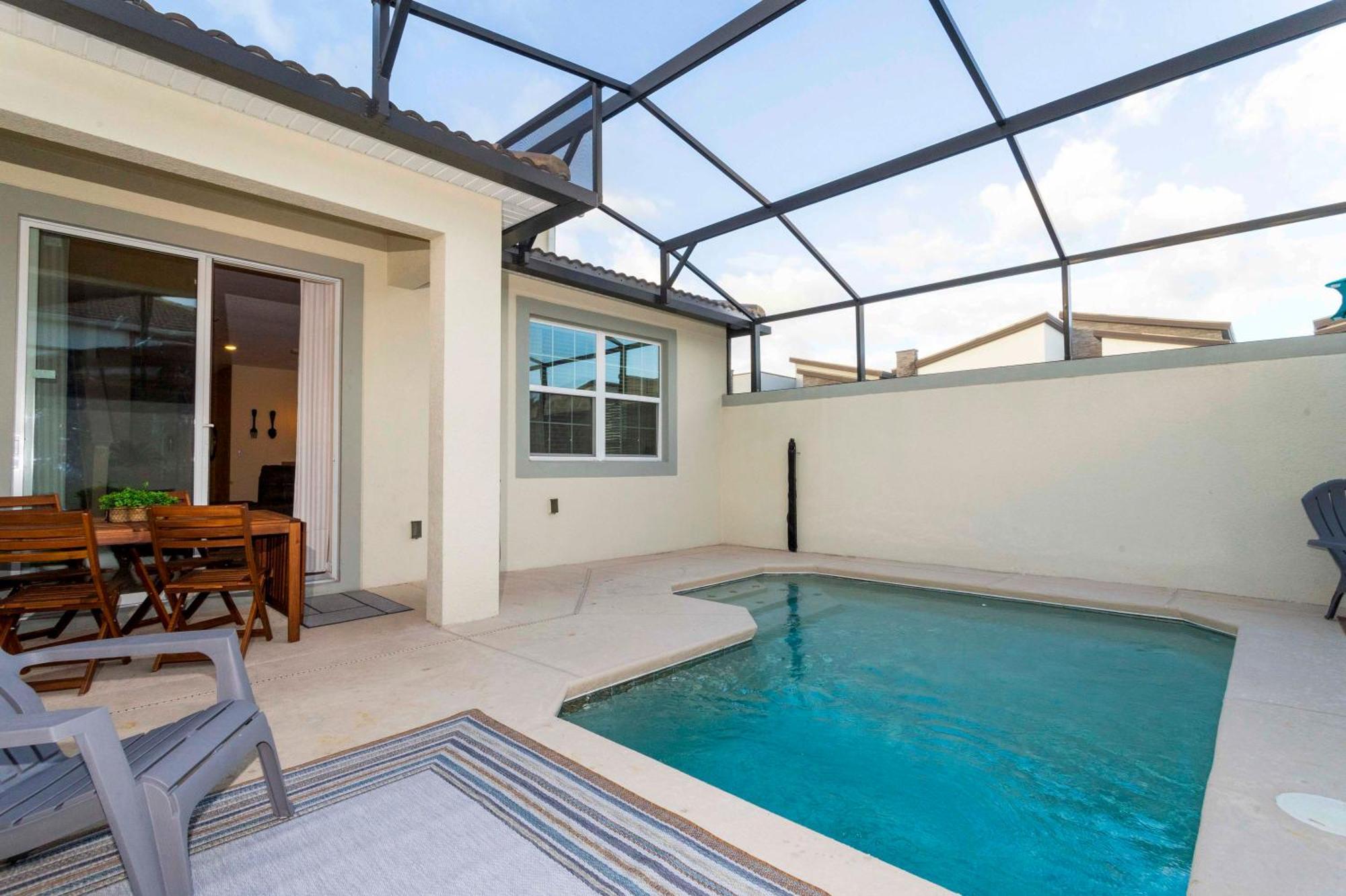 Сasa de vacaciones Magnificent 5bd W/ Pool Close To @storey 4800 Kissimmee